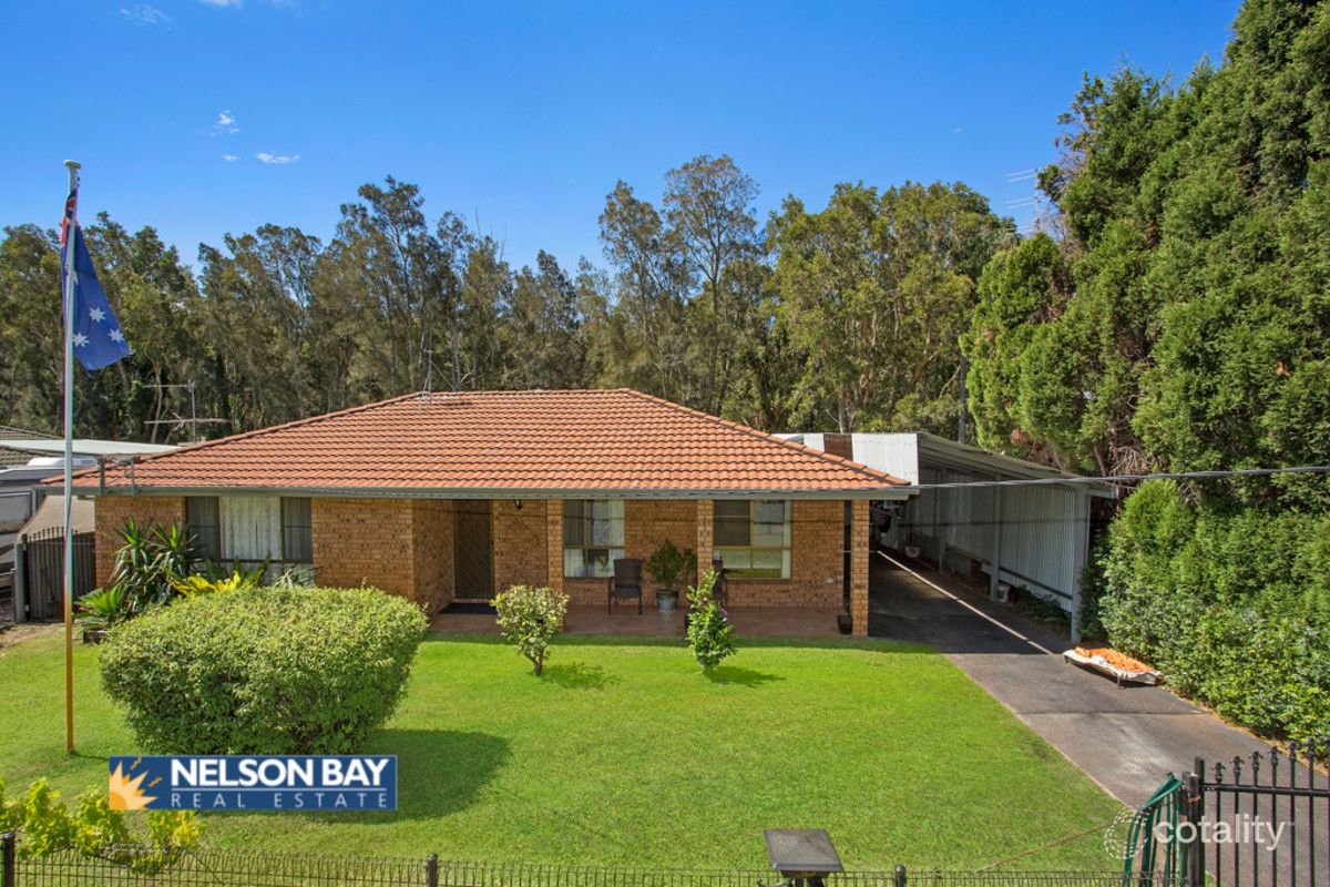 29 Taylor Rd, Taylors Beach, NSW 2316