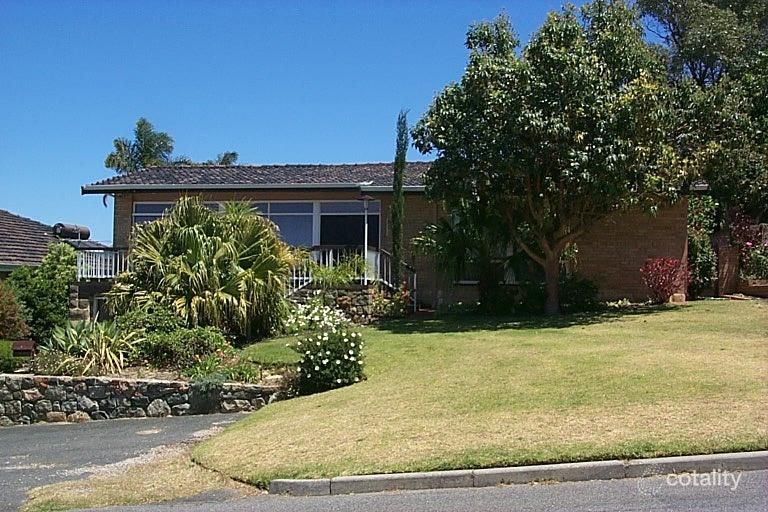 85 Princess Rd, Doubleview, WA 6018