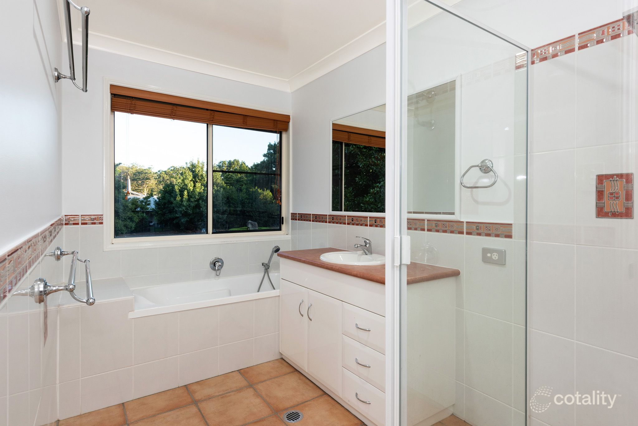 34 Highfields Rd, Highfields, QLD 4352