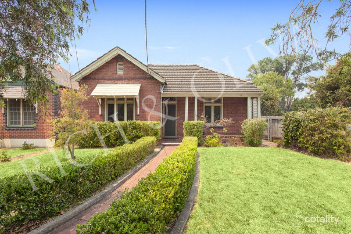 21 Ardgryffe St, Burwood Heights, NSW 2136