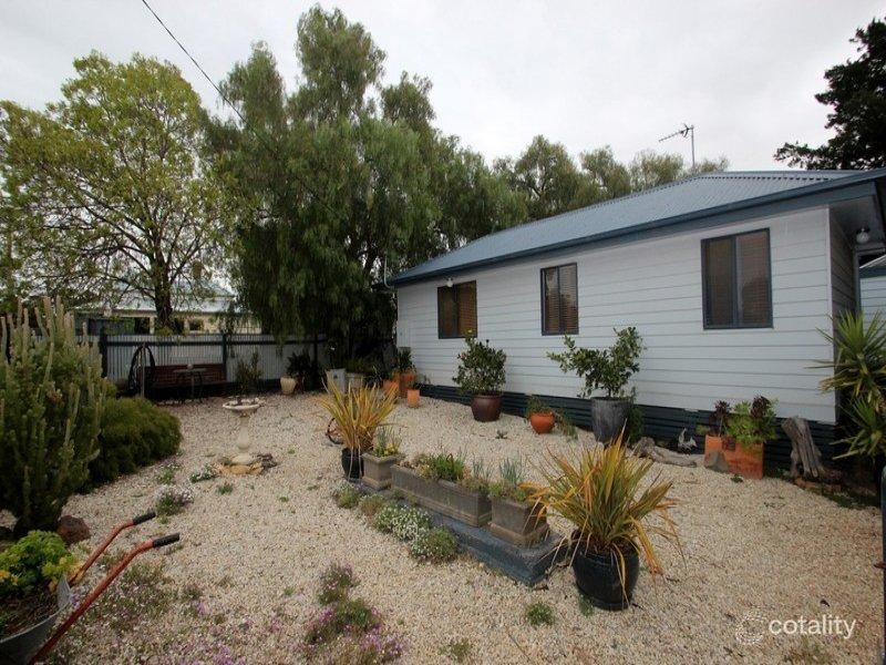 145 Avoca Cres, Maryborough, VIC 3465