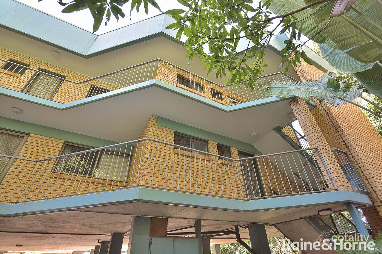 1/8 Yarroon St, Gladstone Central, QLD 4680