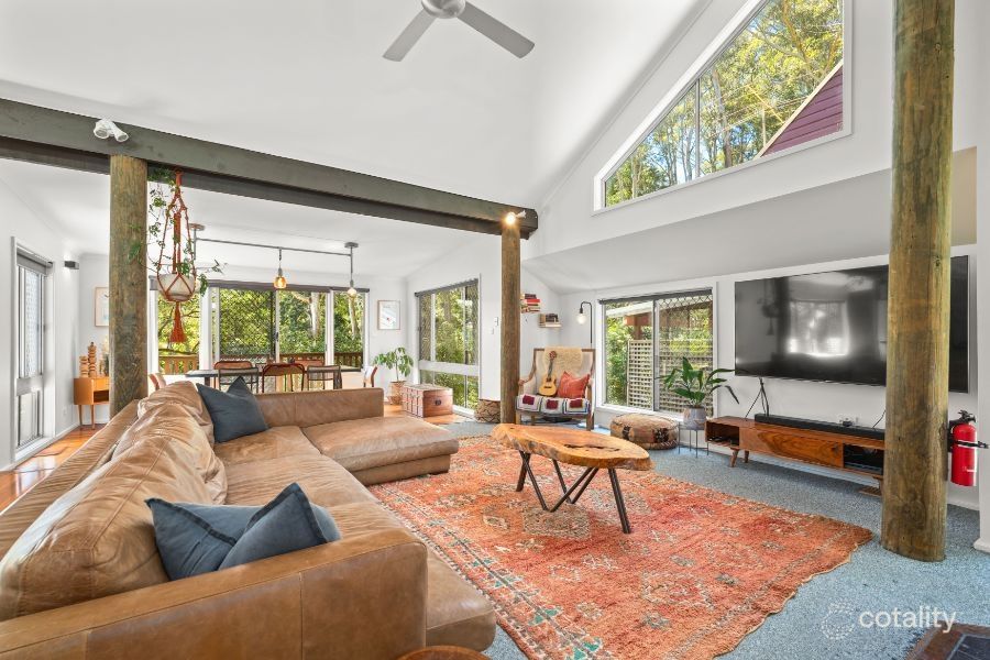 57 Easter Pde, North Avoca, NSW 2260