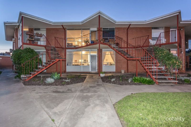 2/22 Patawalonga Frtg, Glenelg North, SA 5045