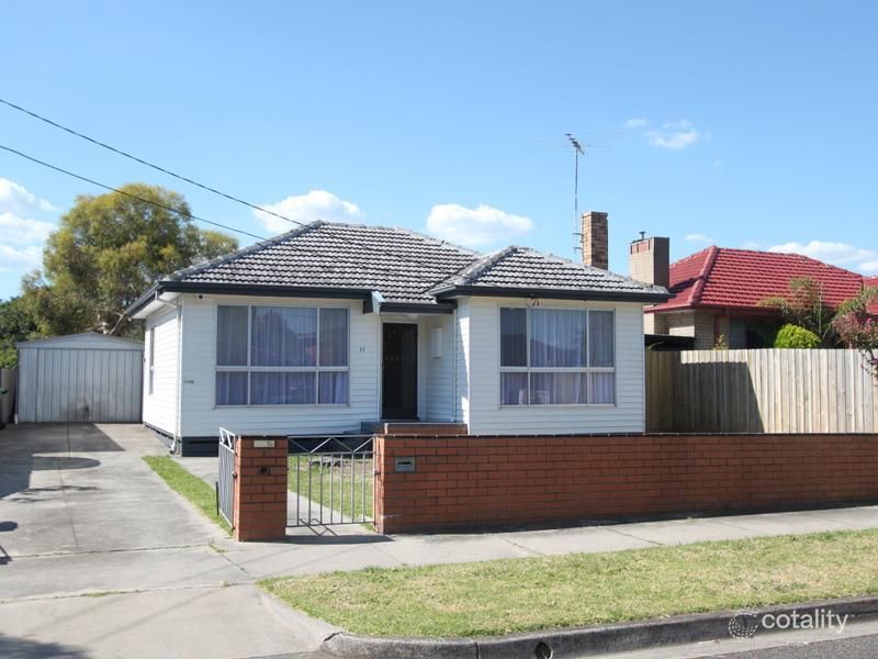 11 Lenore St, Springvale, VIC 3171