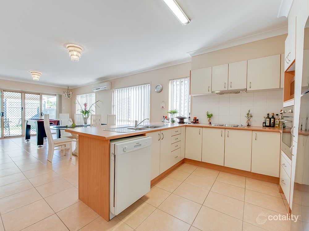 9 Darter Pl, Springfield Lakes, QLD 4300