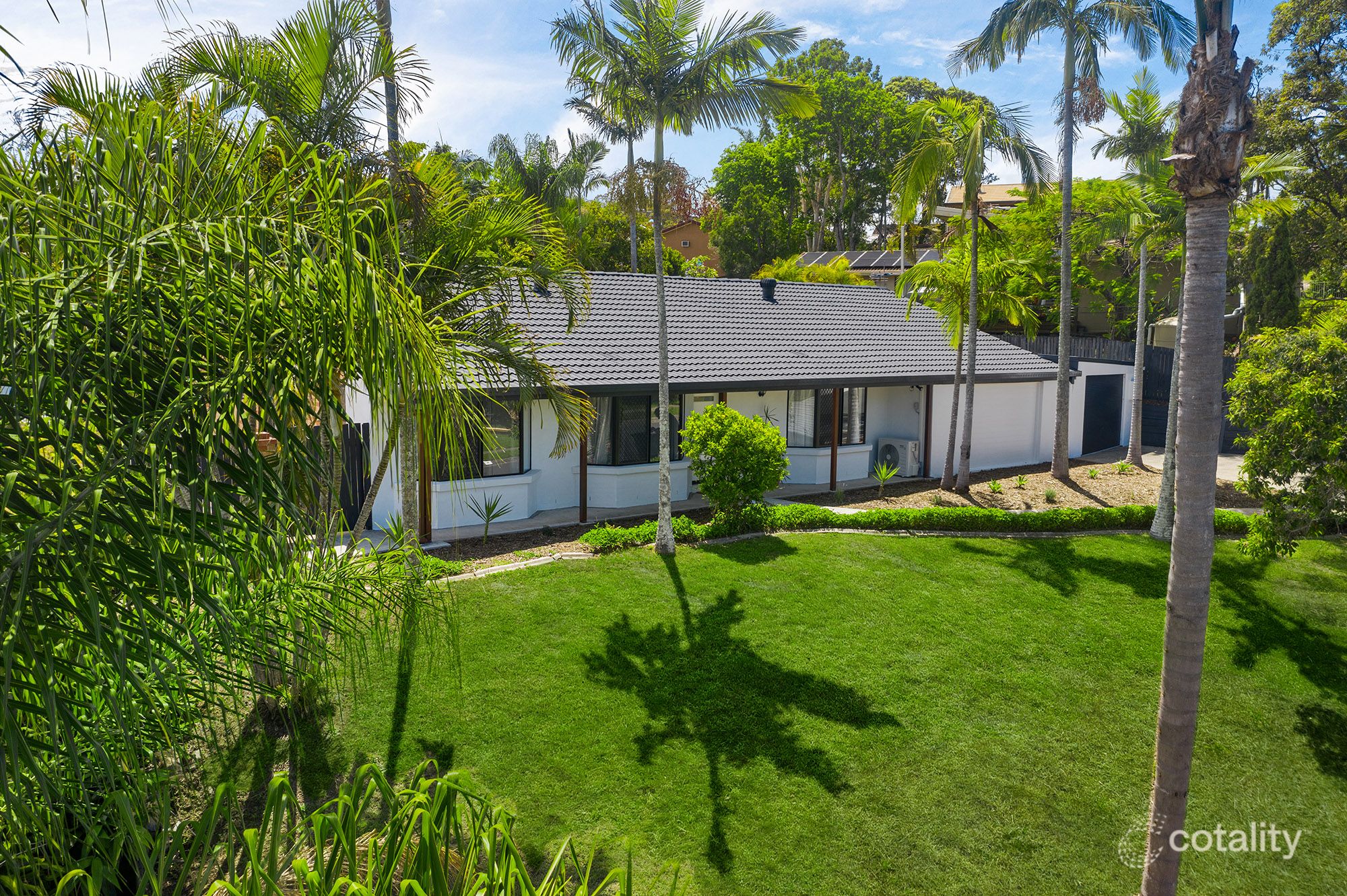 9 Jasmine Cres, Shailer Park, QLD 4128