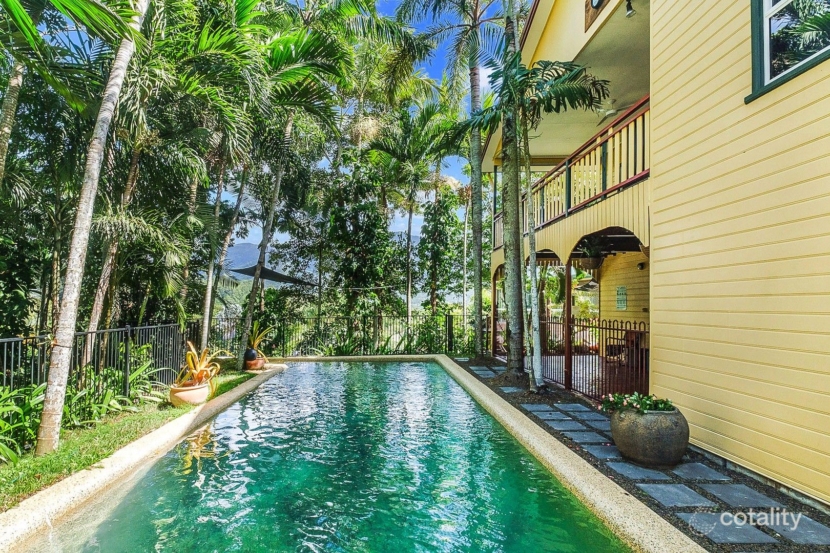 7 Donnelly Cl, Brinsmead, QLD 4870
