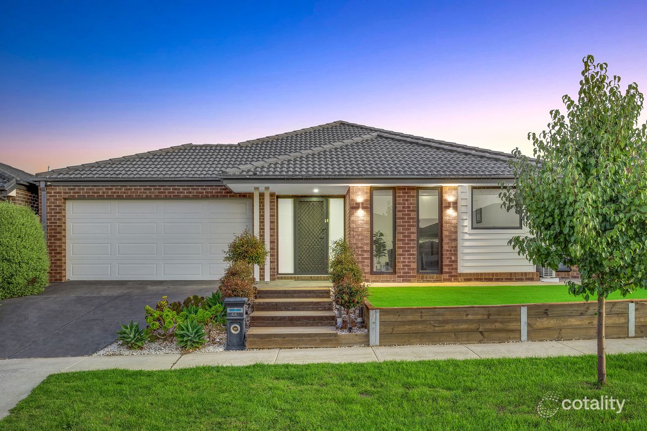 44 Hartney Ave, Mickleham, VIC 3064