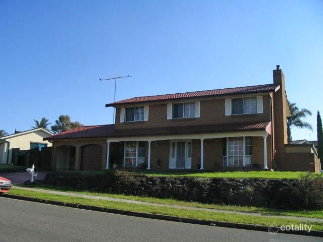 2 Glen Osmond Cres, Bossley Park, NSW 2176