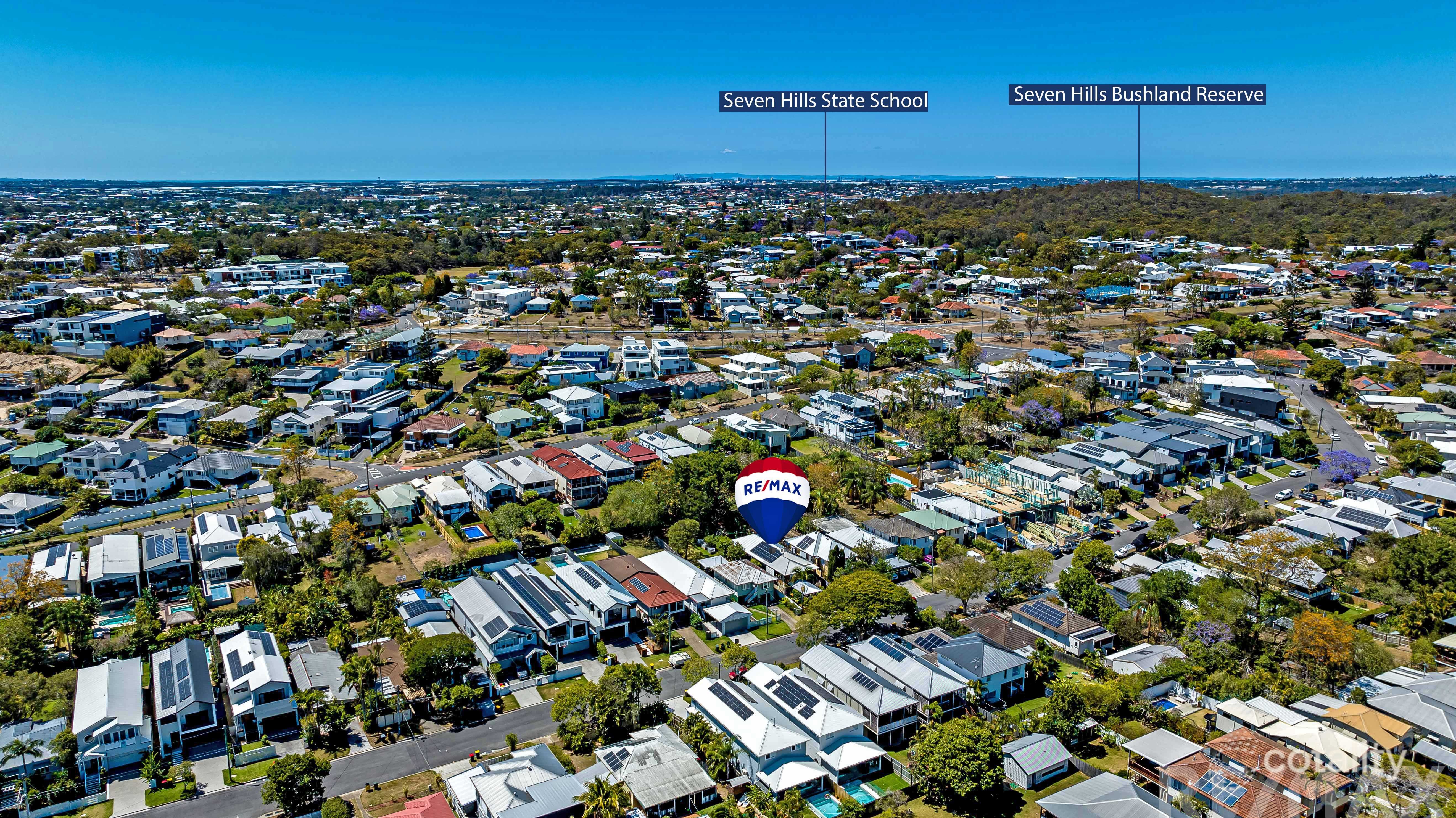 152 Morehead Ave, Norman Park, QLD 4170