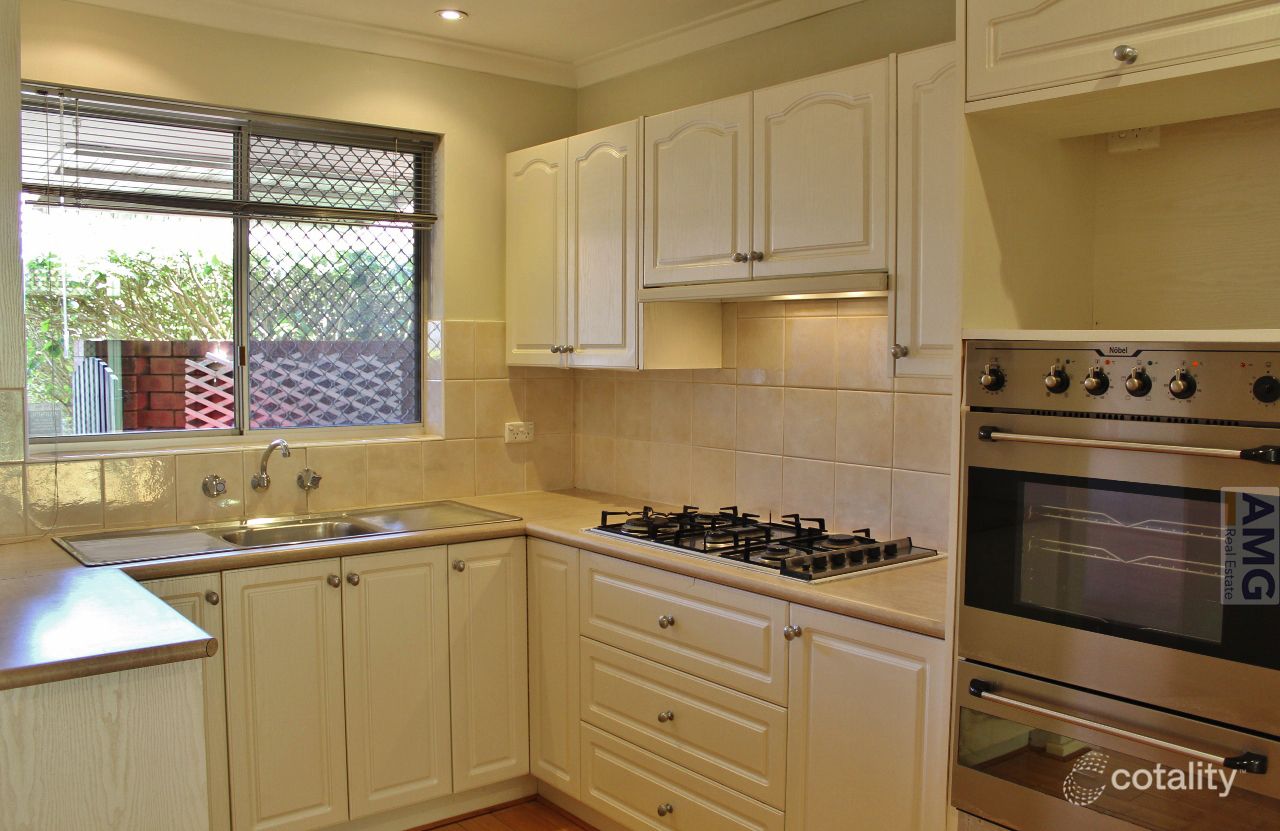 10/31 Bristol Ave, Bicton, WA 6157
