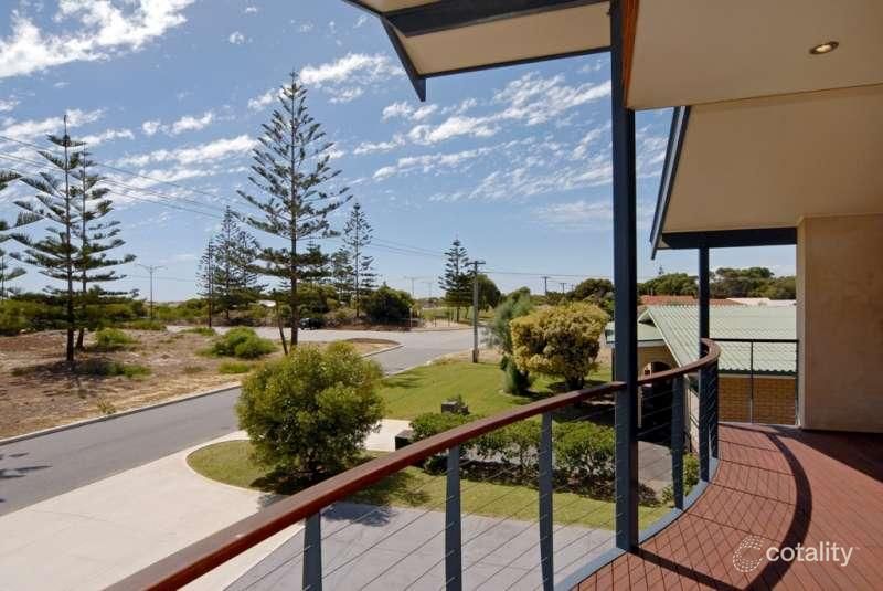 60 Marillana Dr, Golden Bay, WA 6174