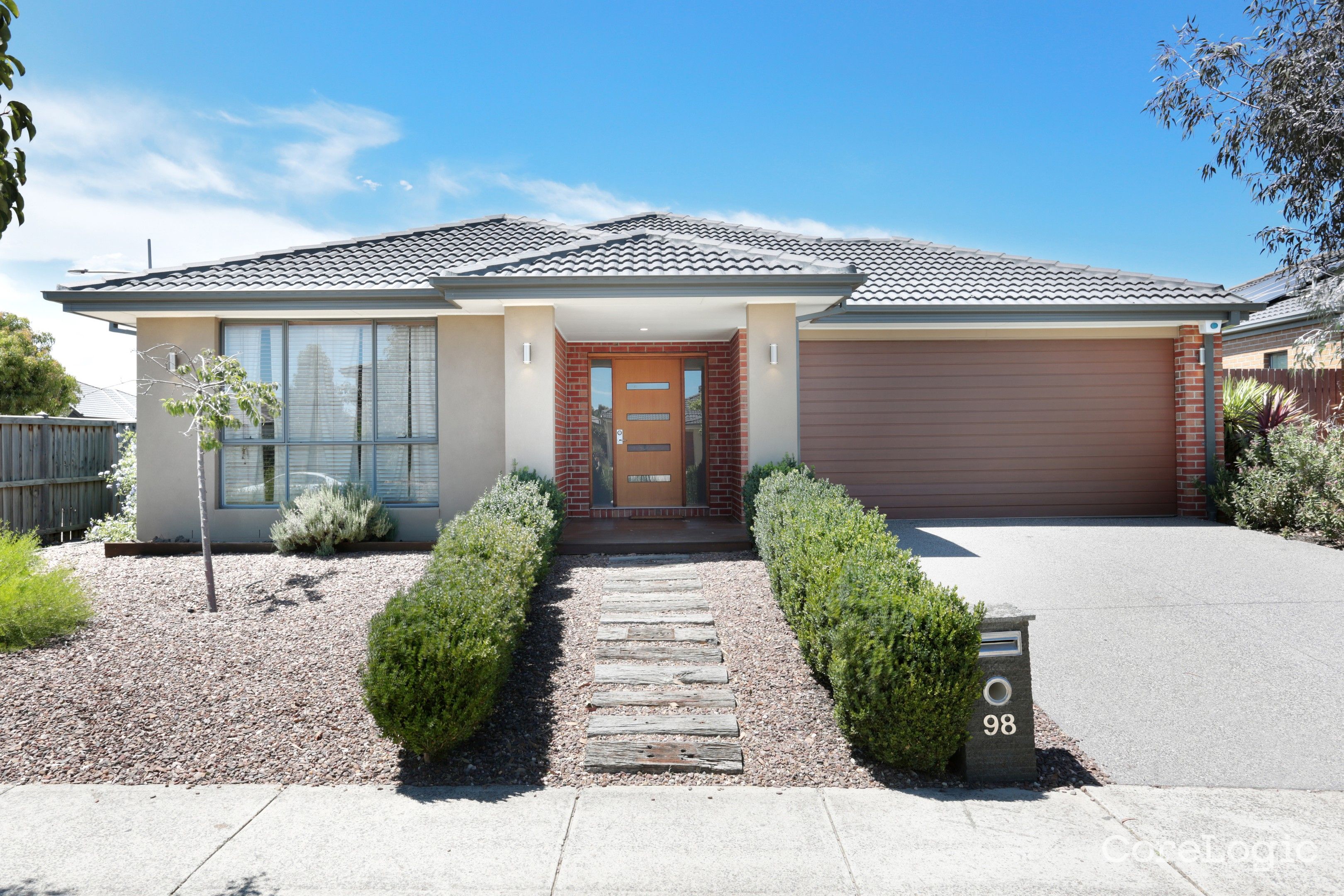 98 Malibu Bvd, Point Cook, VIC 3030