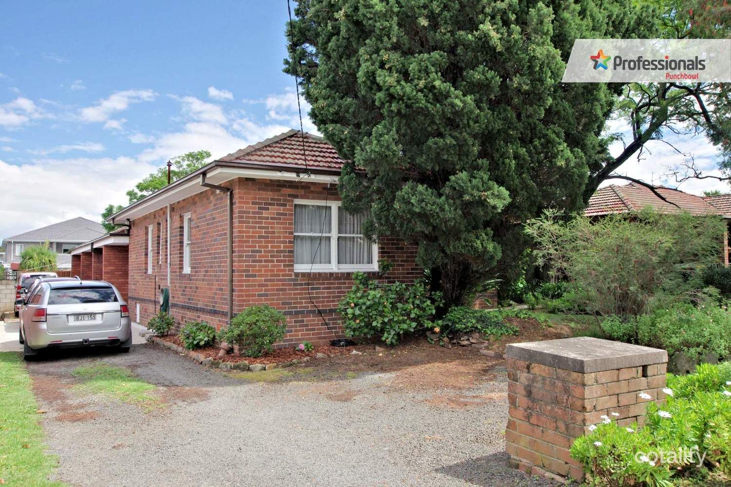 57 Cullens Rd, Punchbowl, NSW 2196