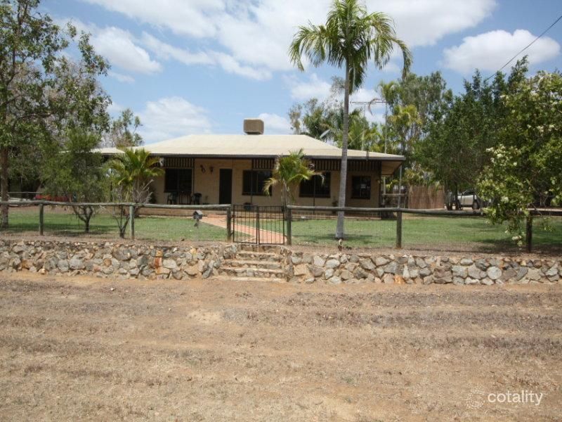20 New Queen Rd, Queenton, QLD 4820