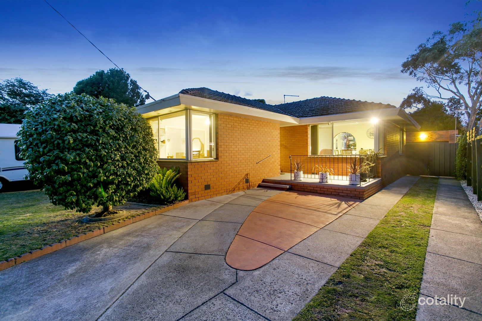 9 Shirley Ave, Seaford, VIC 3198