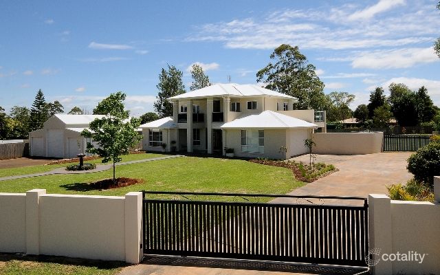 16 Glenorie Dr, Highfields, QLD 4352