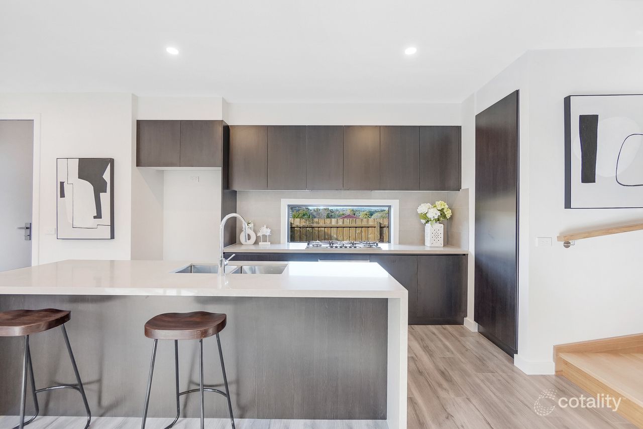 2/18 Avoca St, Heidelberg, VIC 3084