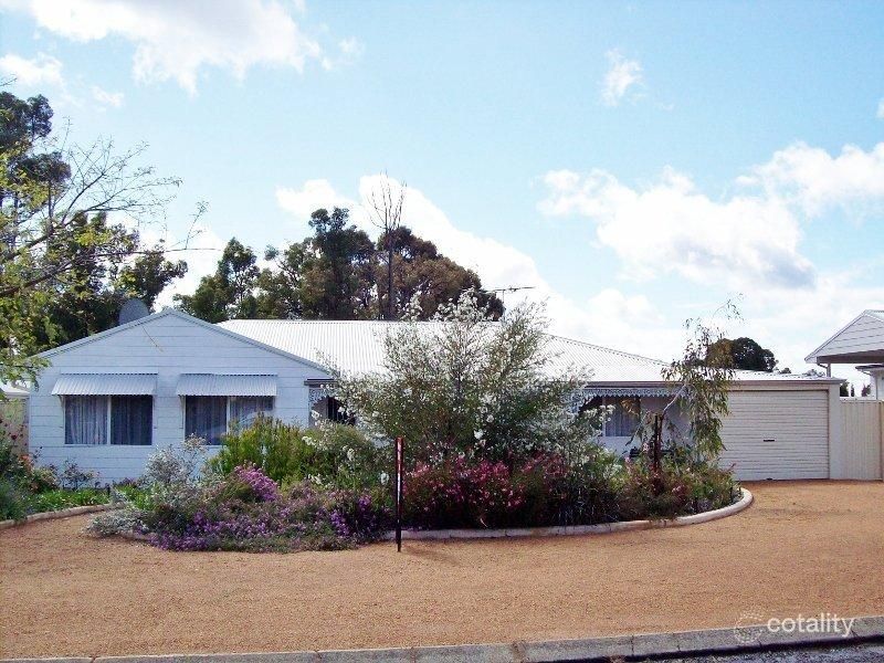 13 Elias Ct, Collie, WA 6225