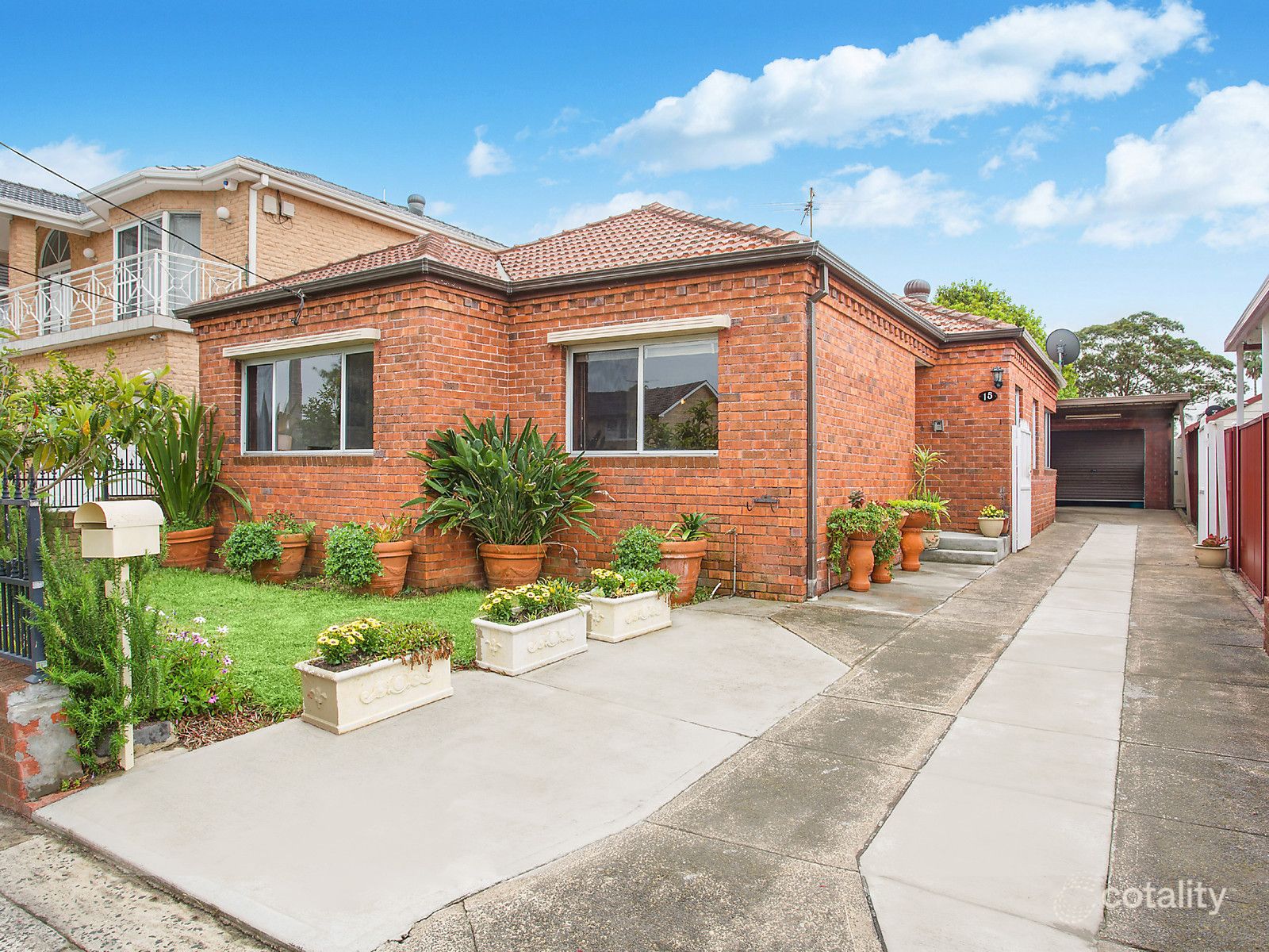 15 Westcott St, Eastlakes, NSW 2018