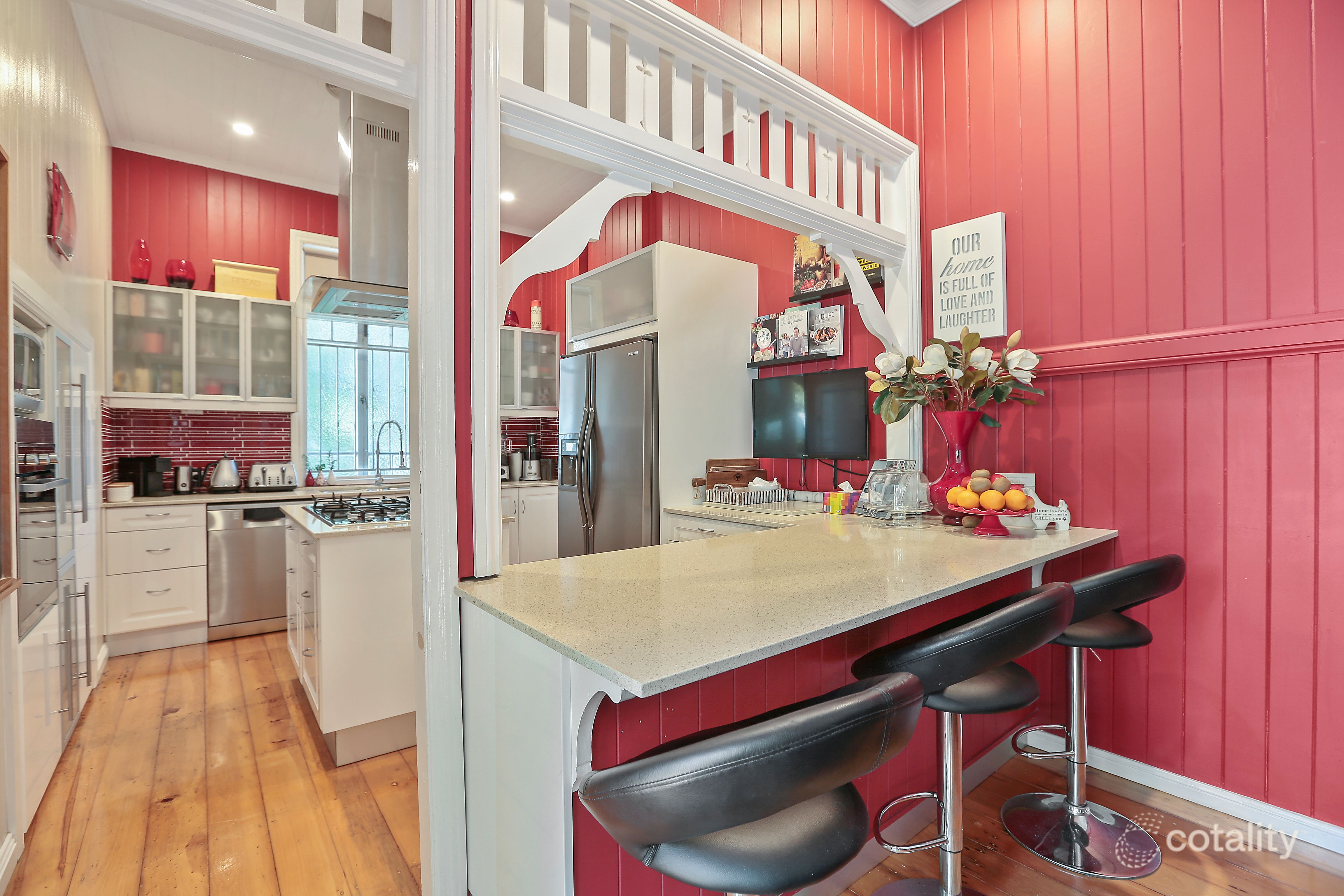 3 Brisbane Rd, Newtown, QLD 4305