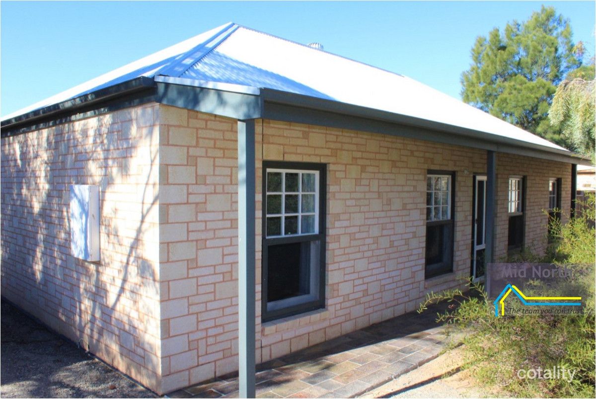 31 Lower Thames St, Burra, SA 5417