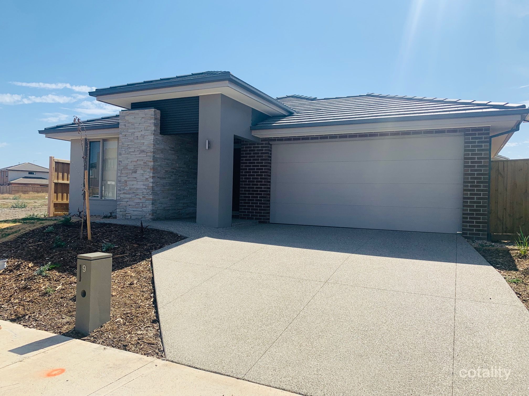 9 Dusty Dr, Point Cook, VIC 3030