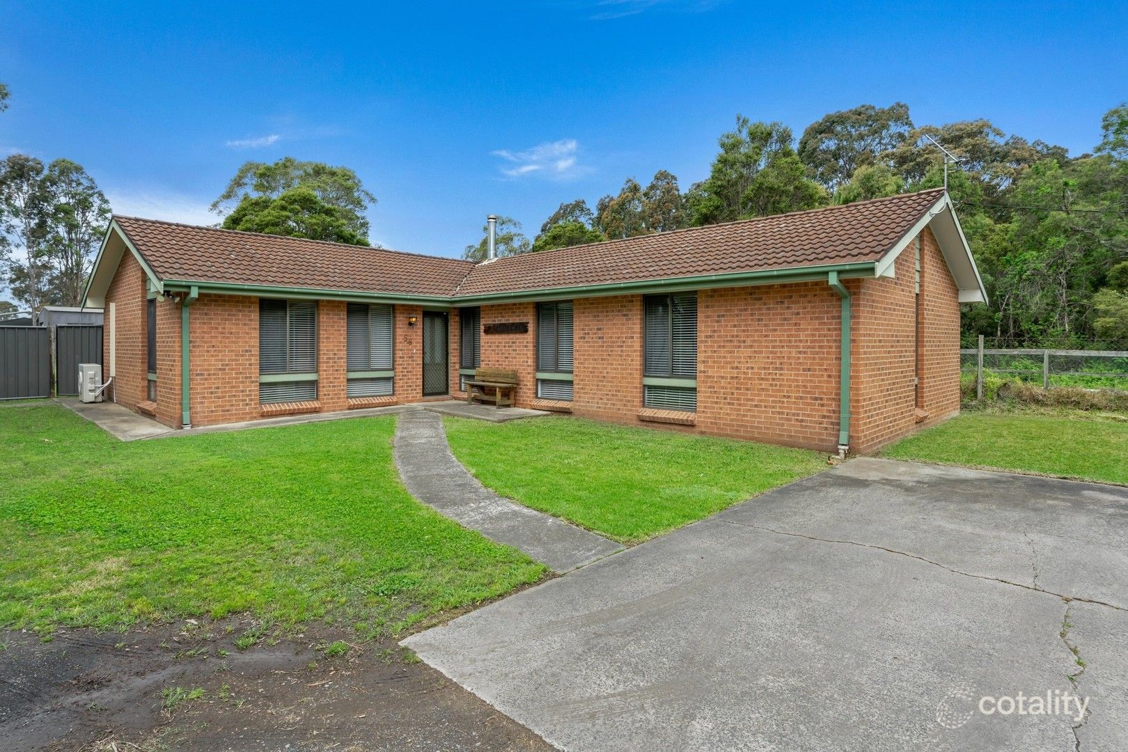 58 Calymea St, Nowra Hill, NSW 2540