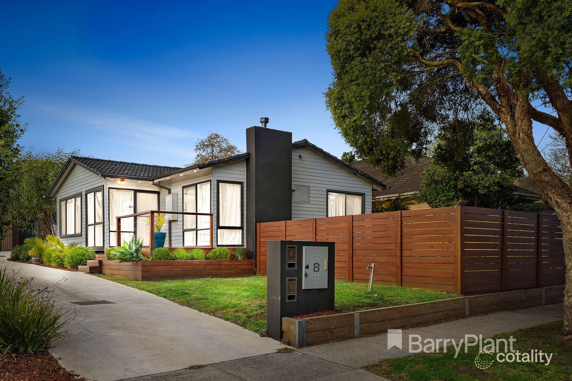 1/8 Colorado Ct, Ferntree Gully, VIC 3156