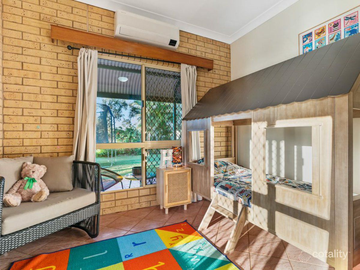 34 Cunningham Dr, Emerald, QLD 4720