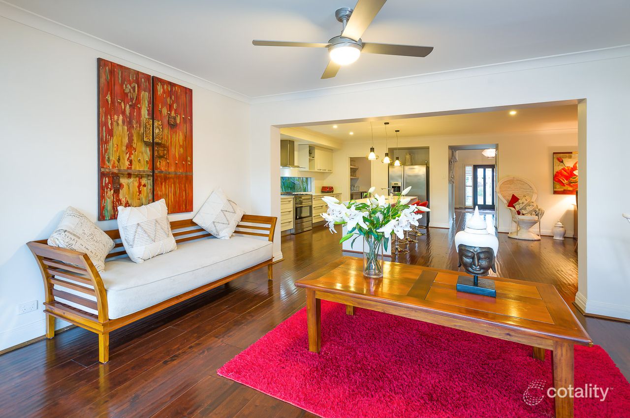 63 The Peninsula, Helensvale, QLD 4212