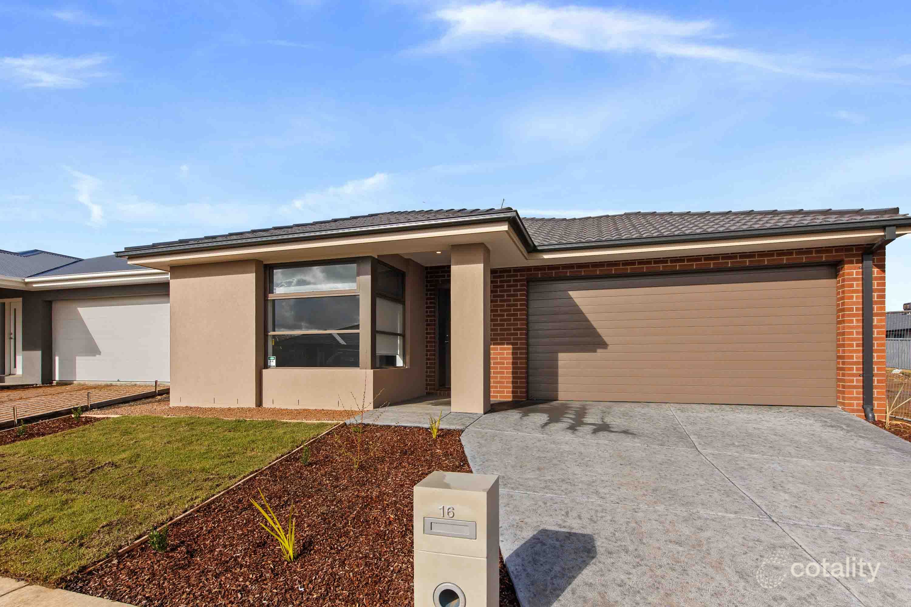16 Verdale Dr, Alfredton, VIC 3350