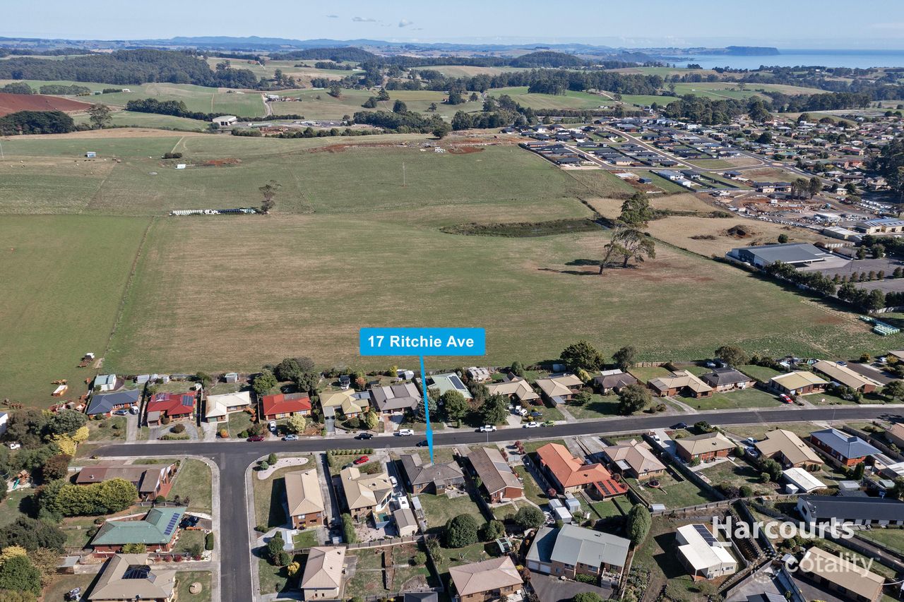 17 Ritchie Ave, Downlands, TAS 7320