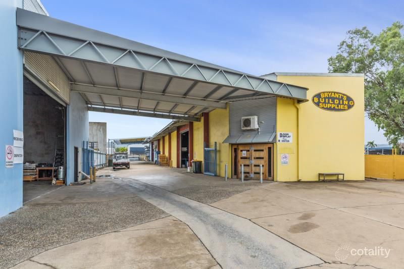 90-92 Hollingsworth St, Kawana, QLD 4701