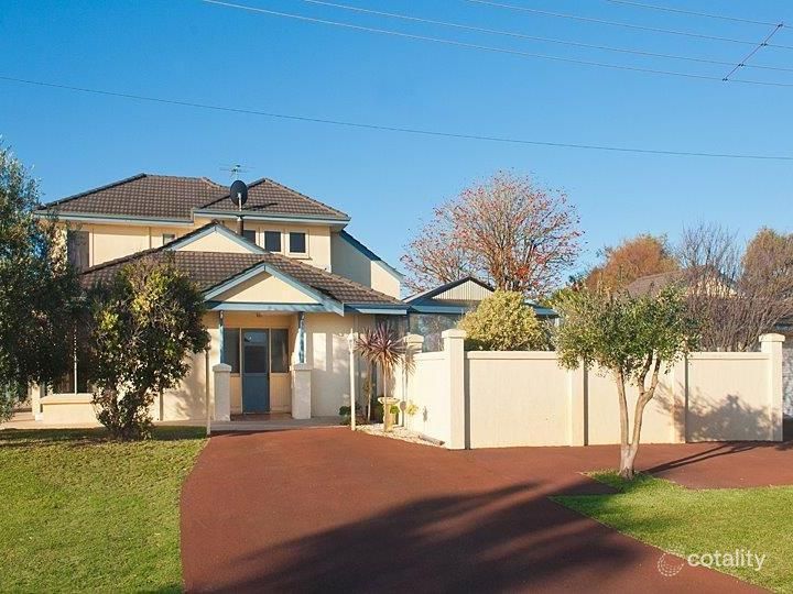 944 Geographe Bay Rd, Geographe, WA 6280