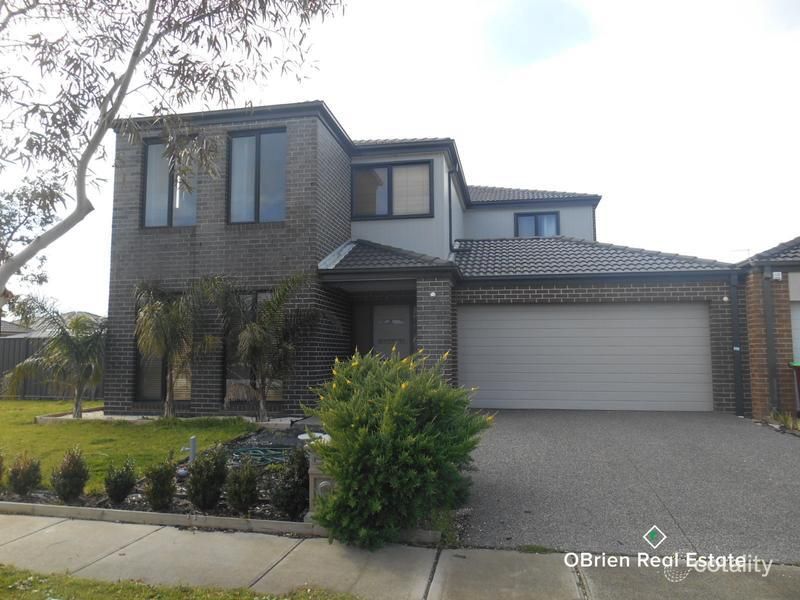 20 Mullein Bend, Cranbourne North, VIC 3977