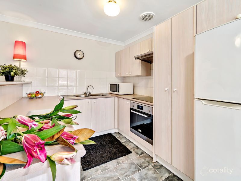 4c/12 Albermarle Pl, Phillip, ACT 2606