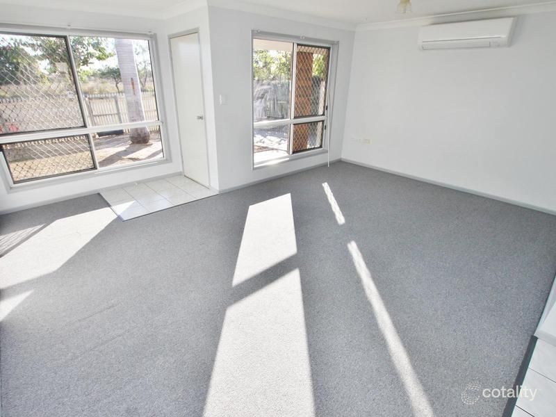 926 Yaamba Rd, Parkhurst, QLD 4702