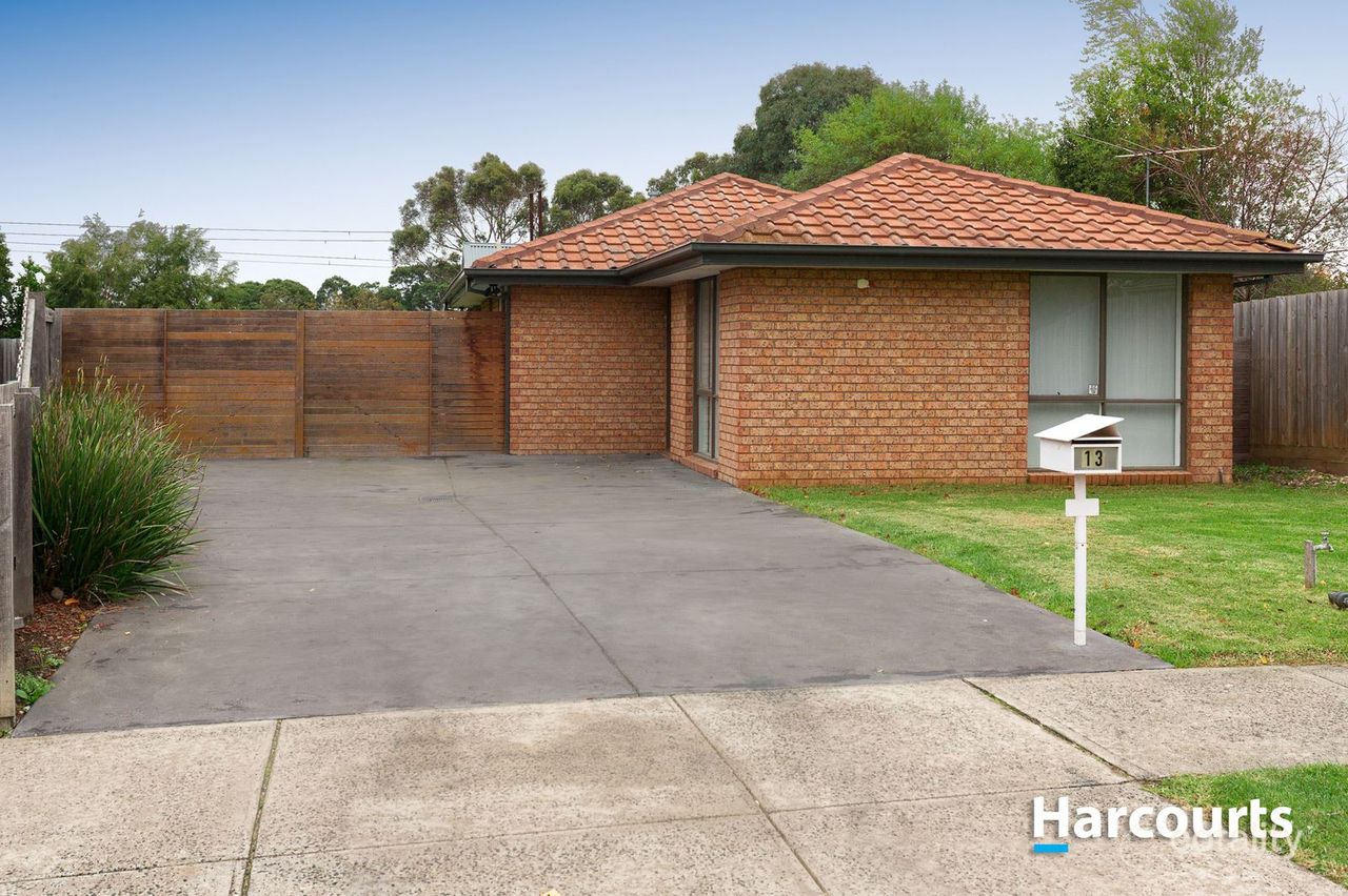 13 Daniher Cl, Berwick, VIC 3806
