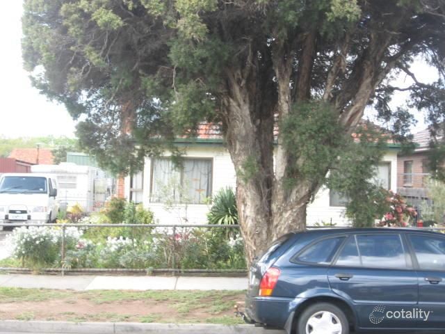 84 Royal Pde, Reservoir, VIC 3073