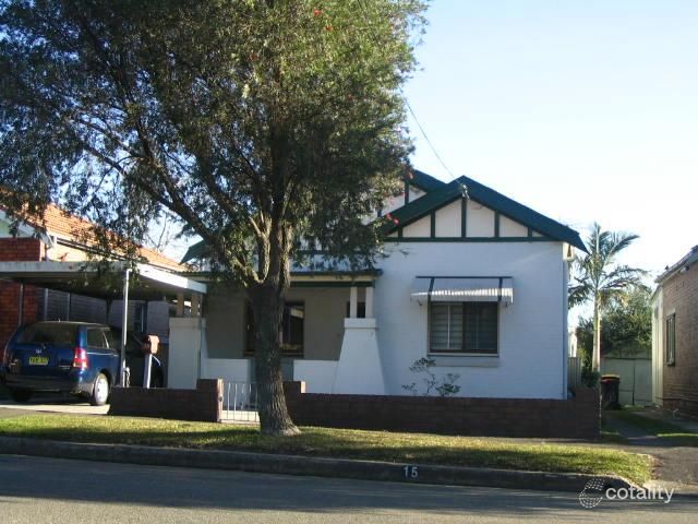 15 Bellombi St, Campsie, NSW 2194