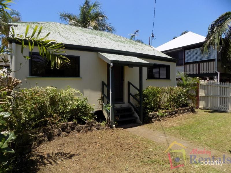 17 Forth St, South Mackay, QLD 4740