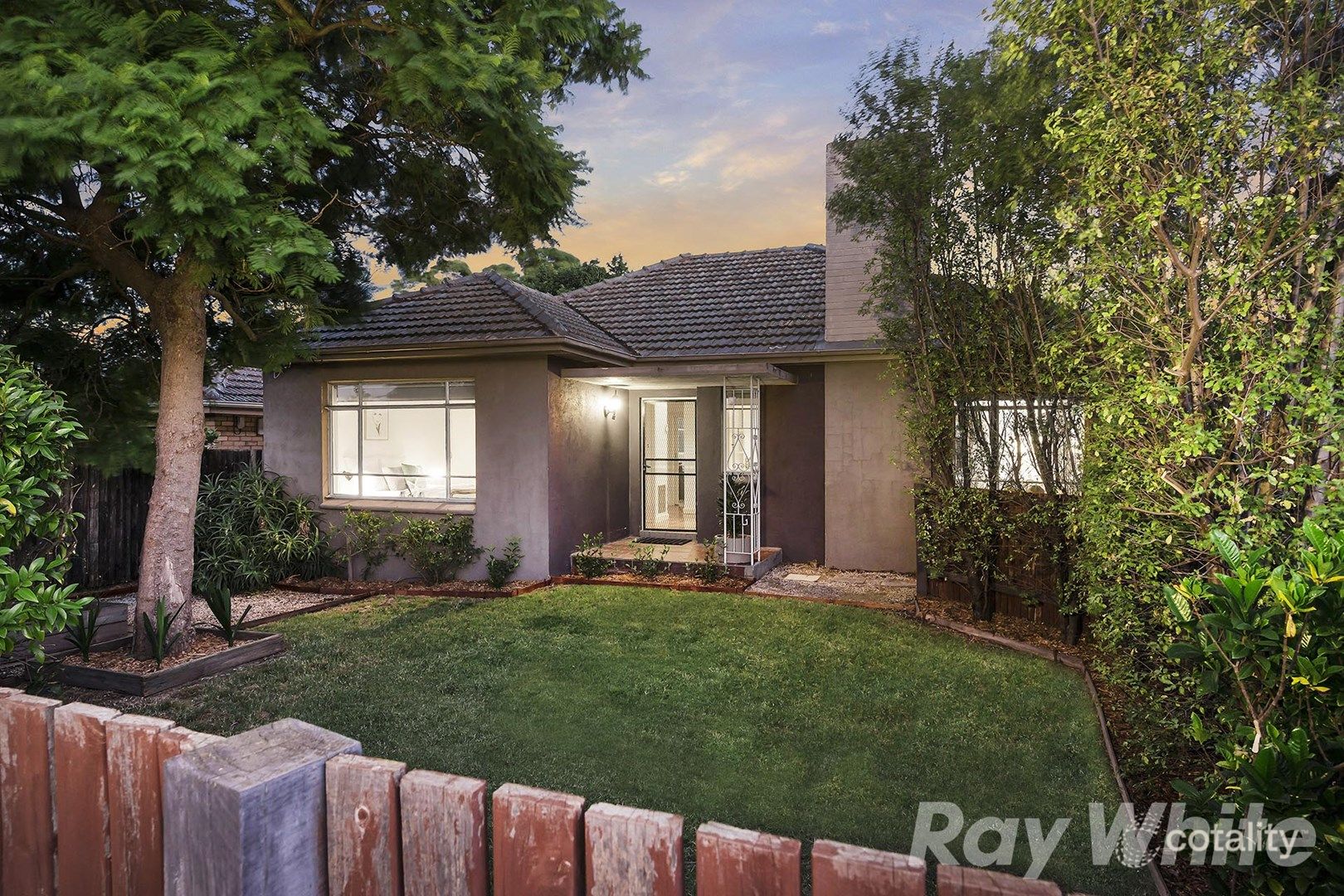 14 Gwenda Ave, Moorabbin, VIC 3189