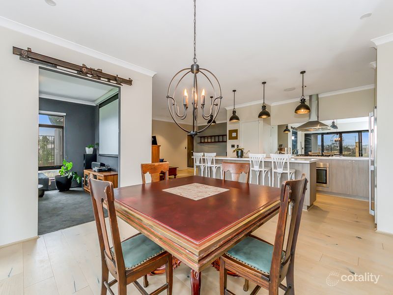 37 Minnie Gr, Hilbert, WA 6112