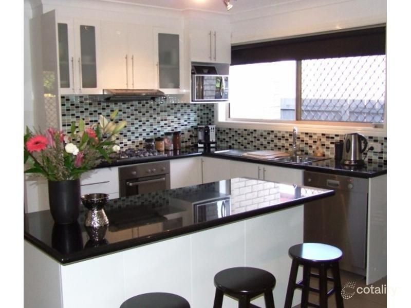 2/10 Natasha Ct, Currumbin Waters, QLD 4223