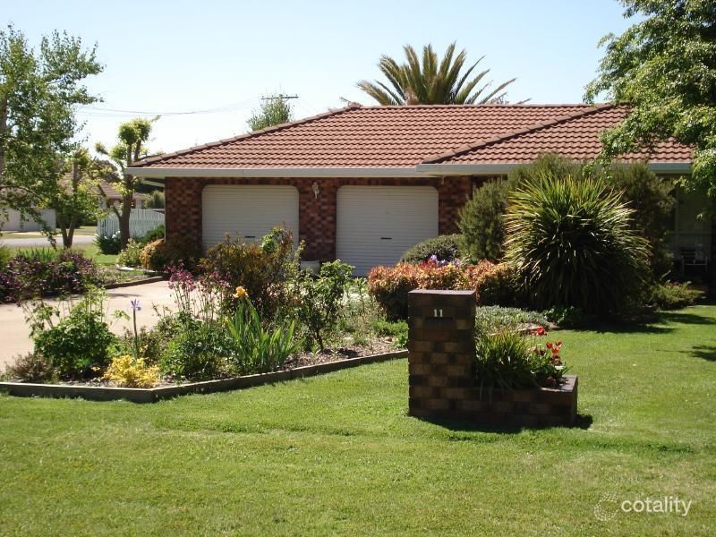 11 Dangar St, Uralla, NSW 2358