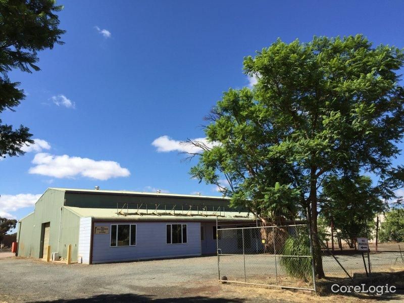 61 Craig Rd, West Kalgoorlie, WA 6430