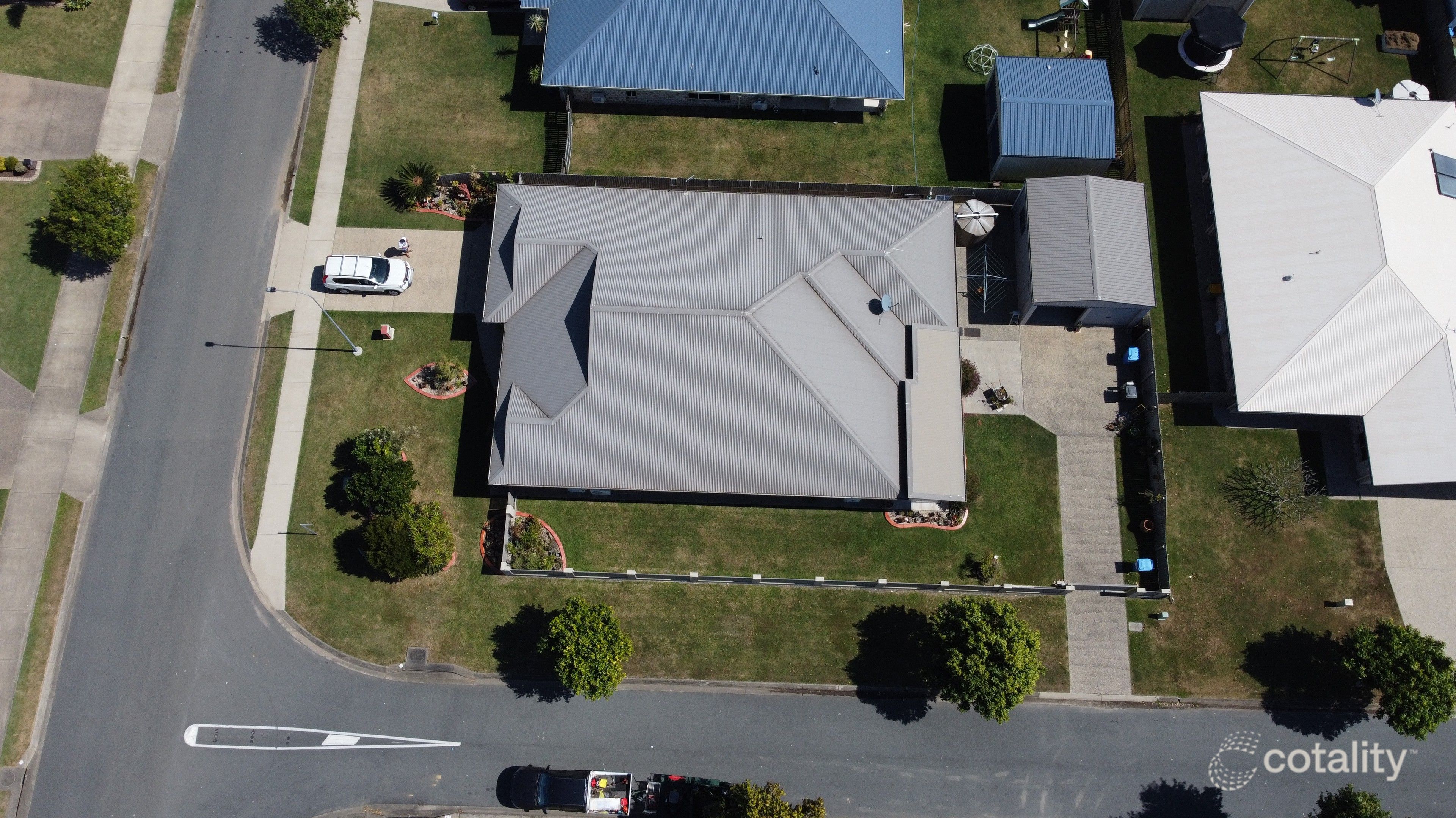 6 Heritage Dr, Ooralea, QLD 4740