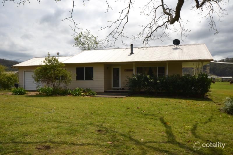 54 Foxs Rd, Rollands Plains, NSW 2441